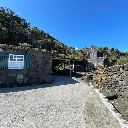 Tatil Evi Casa Do Carregadouro - Seaside Retreat São Roque do Pico