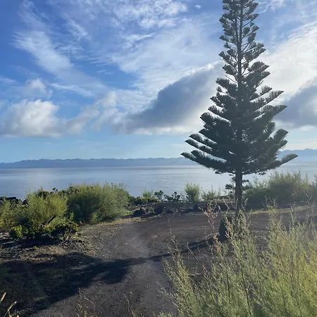 Vakantiehuis Casa Do Carregadouro - Seaside Retreat *