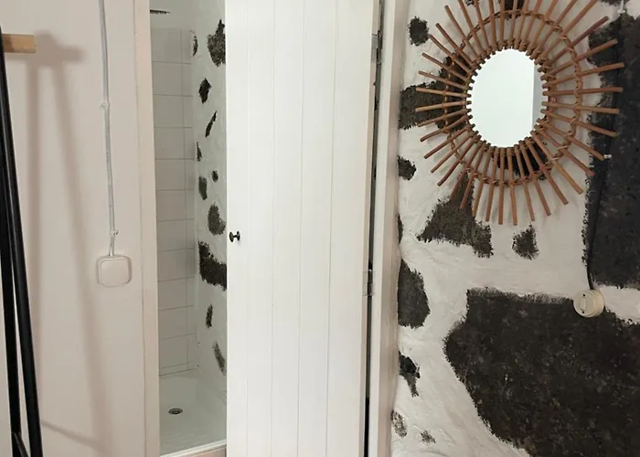 Vakantiehuis Casa Do Carregadouro - Seaside Retreat *