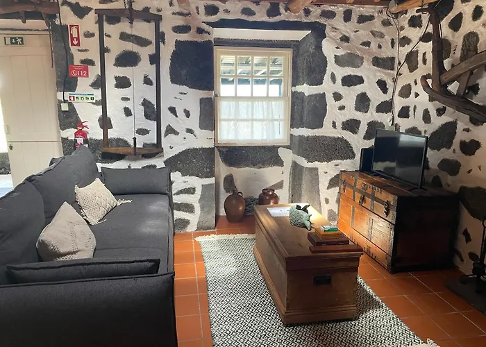 Vakantiehuis Casa Do Carregadouro - Seaside Retreat