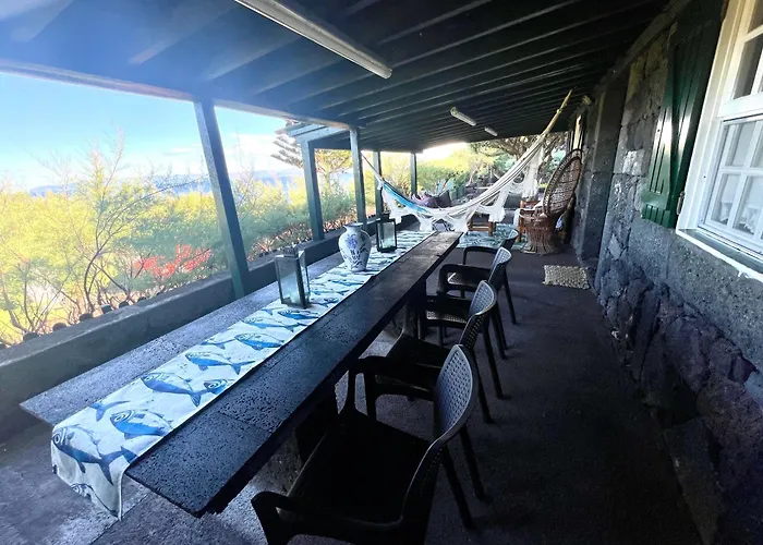 Vakantiehuis Casa Do Carregadouro - Seaside Retreat *